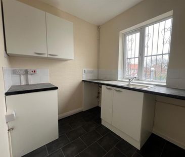 3 BED Duplex To rent - Photo 2