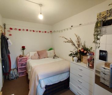 Room in a Shared Flat, Slippers Place, SE16 - Photo 3