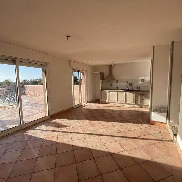 Location Appartement 3 pièces 52m² ARES 33740 - Photo 1