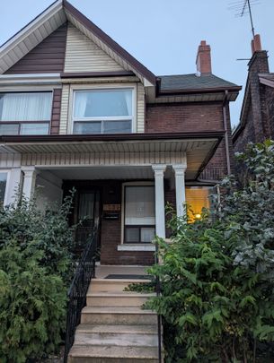 For Lease - 1239 College Street Unit# 2nd Flr, Toronto, Ontario - Photo 1