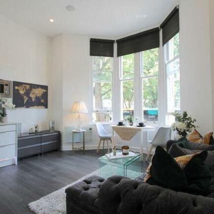 Cathedral Road, Cardiff - Photo 1