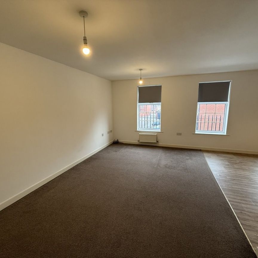 2 bed Apartment - To Let - Photo 1