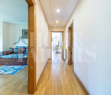 Apartment T5 in Sacavém e Prior Velho, Loures - Foto 1