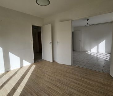 Location Appartement 3 pièces 63m² FONTAINEBLEAU 77300 - Photo 4
