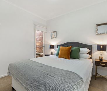 Fully Furnished 3 Bedroom Family Home - Photo 6