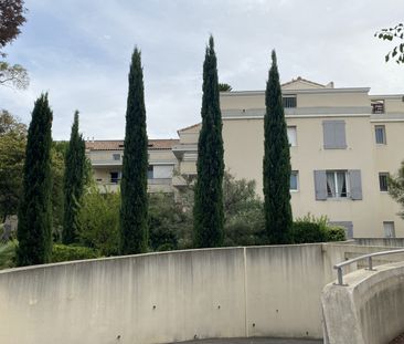 À louer – T3 meublé avec terrasse et parking – Résidence récente Le... - Photo 1