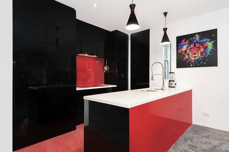 2/4 Royston Street, Darlinghurst NSW 2010 - Apartment For Rent | Domain - Photo 2