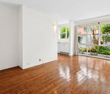 Coastal Apartment with Private Courtyard - Photo 1