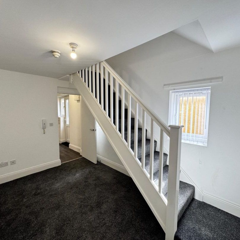 To let : Westbourne grove , Redcar , TS10 - Photo 1