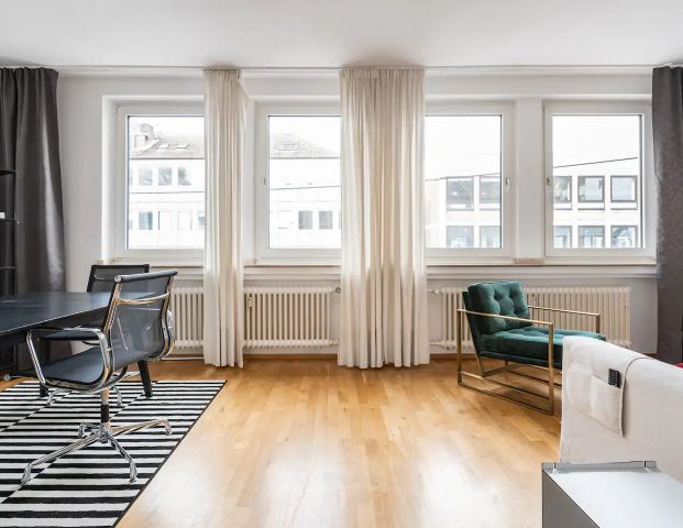 Modern & Zentral! Leben am Heumarkt - Photo 1