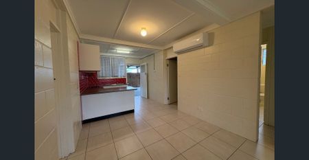 Duplex in Currajong! - Photo 4