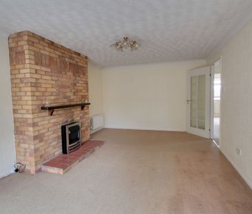 3 bed detached bungalow to rent in Fairhaven Road, Leicester, LE7 - Photo 4