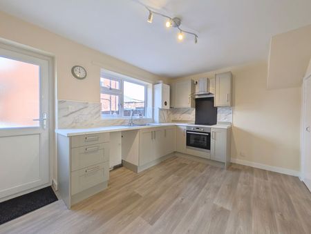 To Let – Hawesside Street, Southport – Three Bedroom Semi - Photo 2