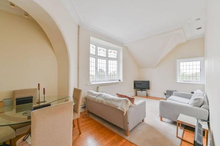 2 bedroom flat to rent - Photo 3