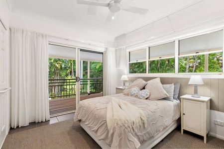 A Serene Escape in Noosa Hinterland - Spacious Queenslander Home - Photo 5