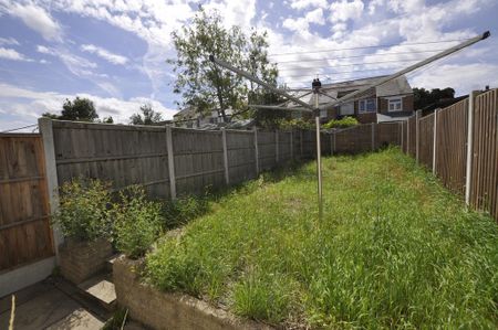 1 bedroom house of multiple occupation to rent - Photo 5