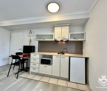 CITY STUDIO - Photo 5