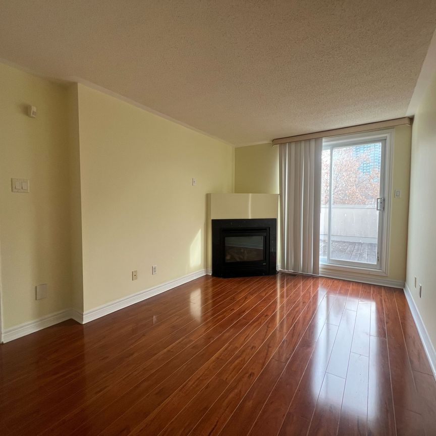 For Lease - 3 English Garden Way, Toronto, Ontario - Photo 1