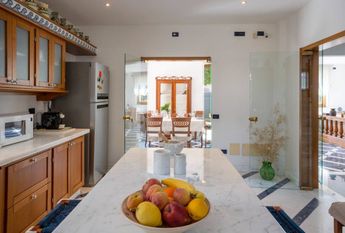 via Pietro neni, 7, Forte dei Marmi, Tuscany 55042