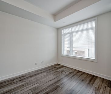 For Lease - 3058 SIXTH Line Unit# 316, Oakville, Ontario - Photo 2