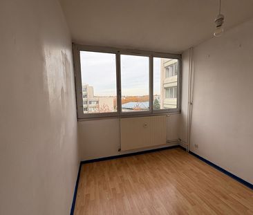 Appartement Lille 4 pièce(s) 74.9 m2 réf G598-70 - Photo 4
