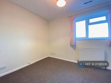 2 bedroom terraced house to rent - Photo 4