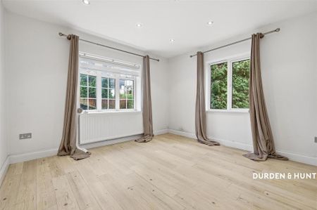 2 bedroom semi-detached bungalow to rent - Photo 3