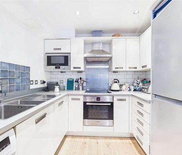 Angel Court, High Street, Theale, Reading, RG7 - Photo 4