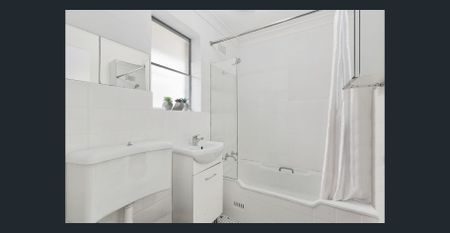 Well kept apartment with city views - Photo 2