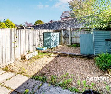 4 bedroom terraced house to rent - Photo 1