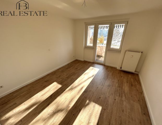 Helle 3-Raum-Wohnung in Stadtfeld West - Foto 1