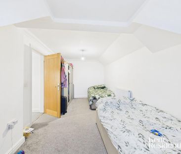 4 bedroom property to rent - Photo 3