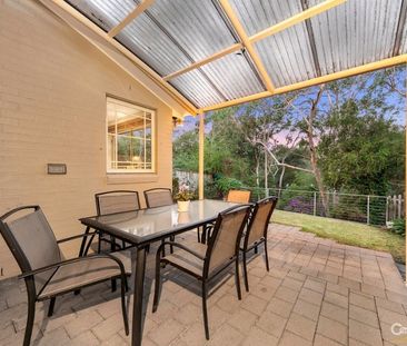 Stunning 3-Bedroom Home in Dural - Cths Catchment - Photo 3