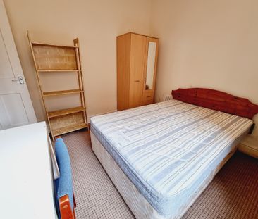 5 Bed Student Accommodation - Photo 6