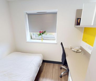 Studio to rent - Photo 3