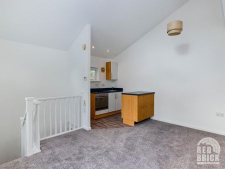 1 bedroom duplex to rent - Photo 2