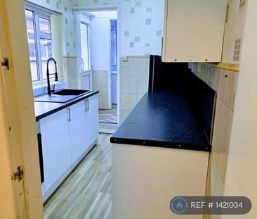 2 bedroom terraced house to rent - Photo 5