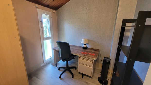 LE PONTET 890 , - Photo 1