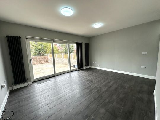 3 bedroom detached house to rent - Photo 1