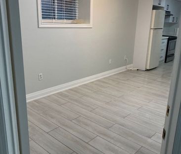 For Lease - 2539 Reglan Court, Mississauga, Ontario - Photo 4