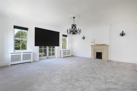 4 bedroom townhouse to rent - Photo 2