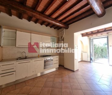 Ampio bilocale con giardino e posto auto in Affitto - Foto 3