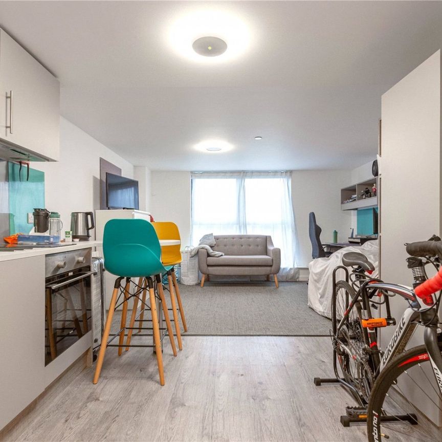 Cheswick Campus, - Photo 1