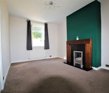 2 bedroom semi-detached house to rent - Photo 5