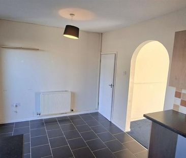 2 bedroom terraced house to rent - Photo 6