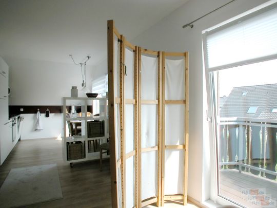 FLATmix.de / Helle, grozügige möblierte Etagenwohnung mit offene Küche - Photo 1