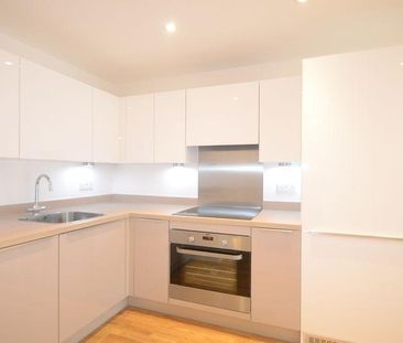 2 bedroom flat to rent - Photo 6