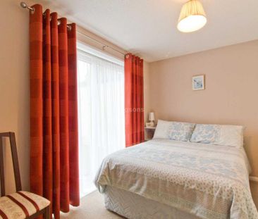 2 bedroom detached bungalow to rent - Photo 4