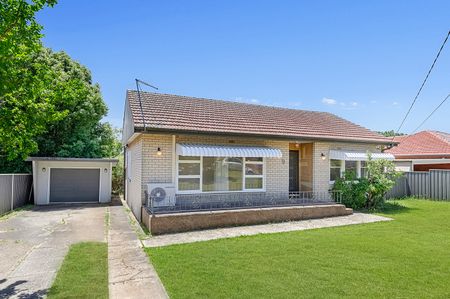 9 Henry Street, Guildford NSW 2161 - House For Rent | Domain - Photo 4