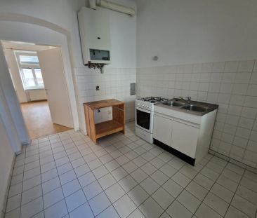 HÜBSCHE 2 ZIMMER WOHNUNG - NÄHE ELTERLEINPLATZ - 3. Stock mit Lift - Photo 2